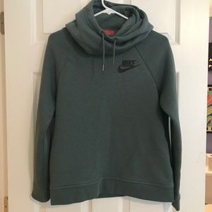 Turtle Neck Nike Sweatshirt